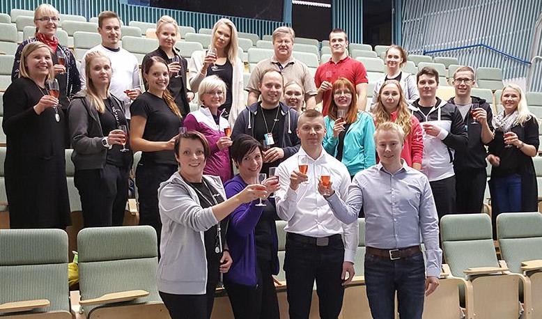 Fysio Centerin henkilökunta ja Diariumin edustajat skoolaamassa Kanta-liittymiselle syyskuussa 2016